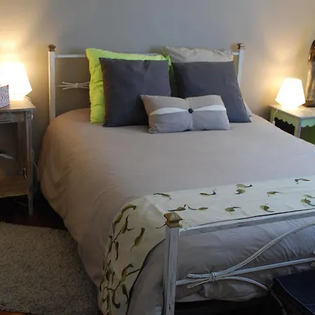 Chambres D'hotes Chez Kate Oda ve Kahvaltı Saint-Maur-des-Fossés